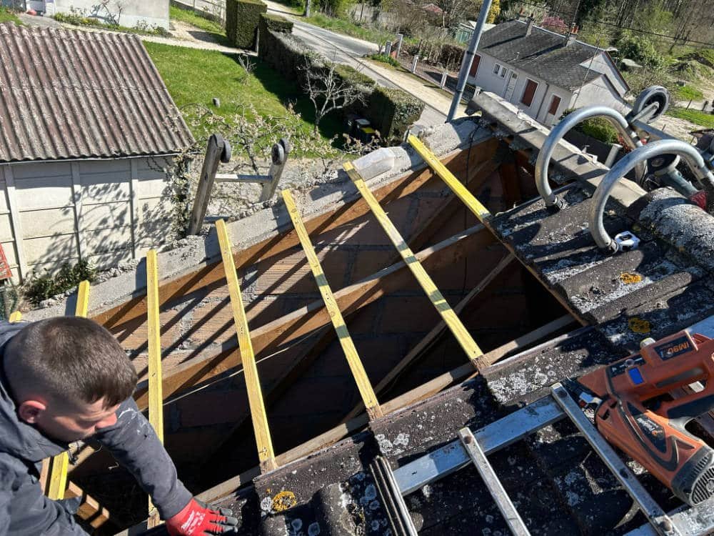 Écran sous-toiture et liteaunage dans le Loiret